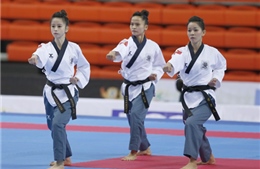 Taekwondo Việt Nam giành 2 HCV quyền biểu diễn
